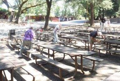 painting tables